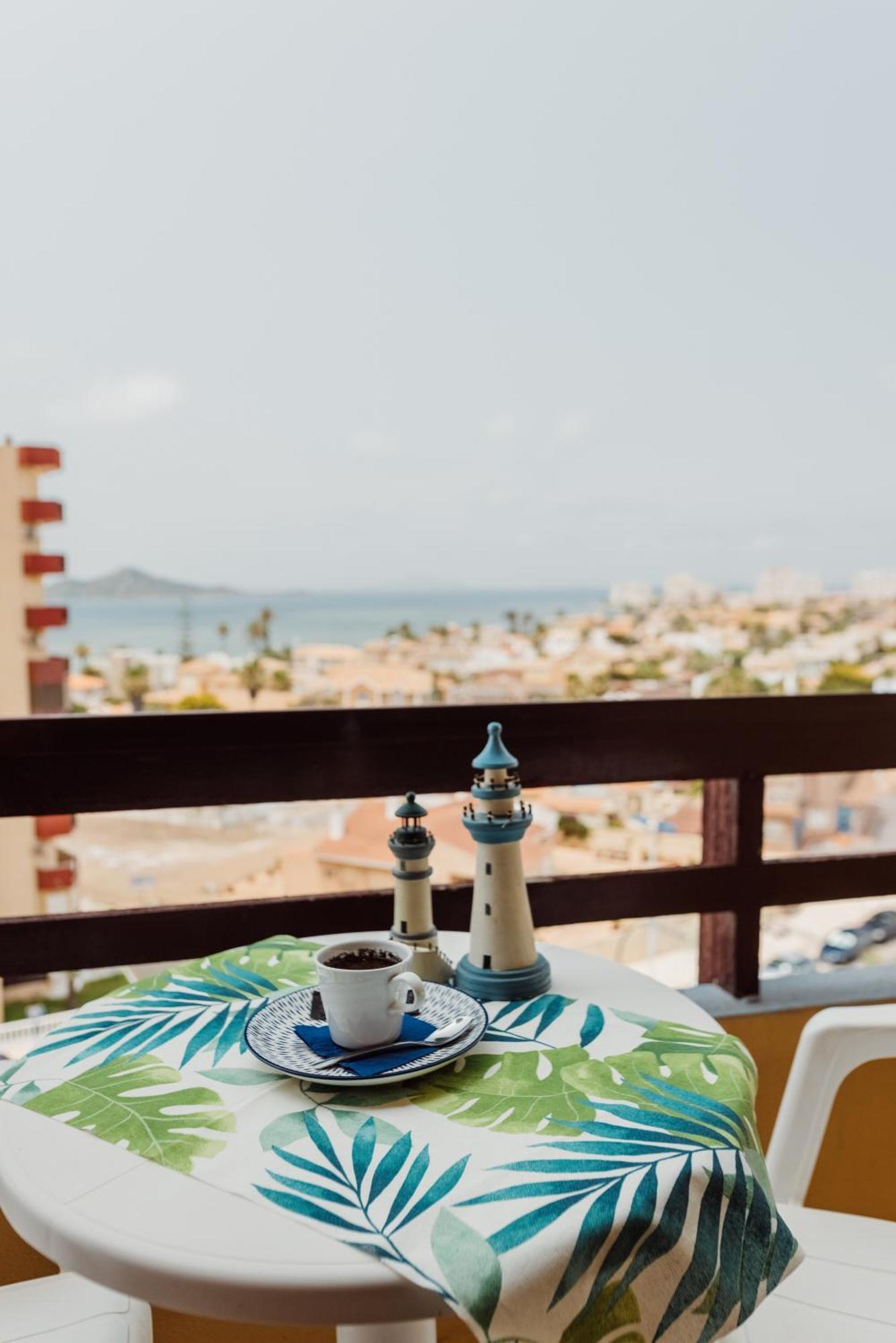 One-Bedroom Apartment Sea View Terrace
